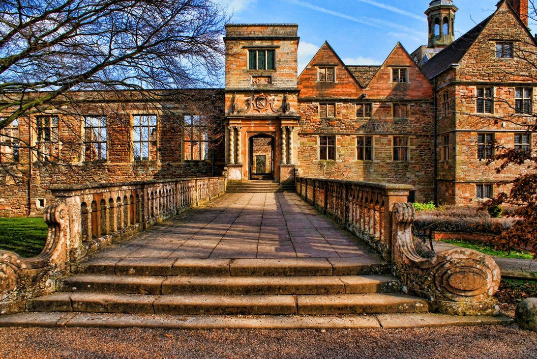 Entrance over the bridge to Rufford Abbey